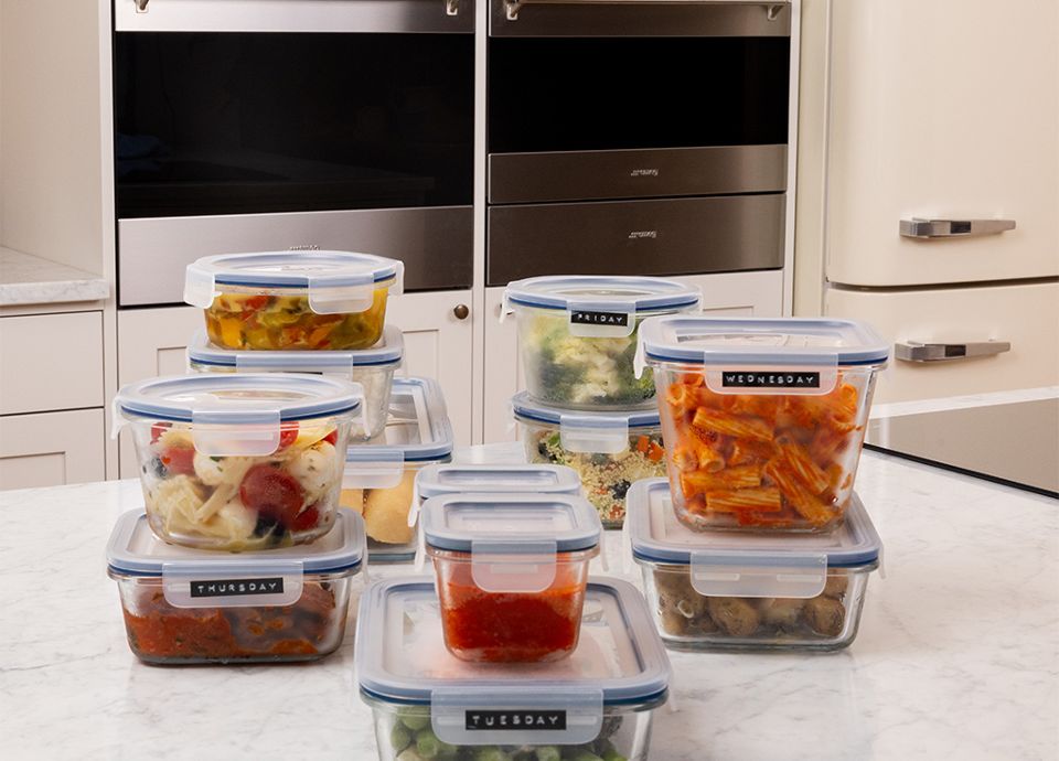 Preparazione pasti con abbattitore Smeg