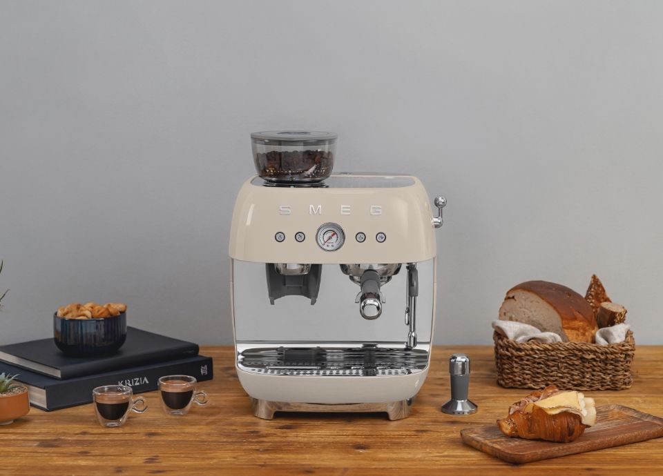 Smeg espresso machine new arrivals