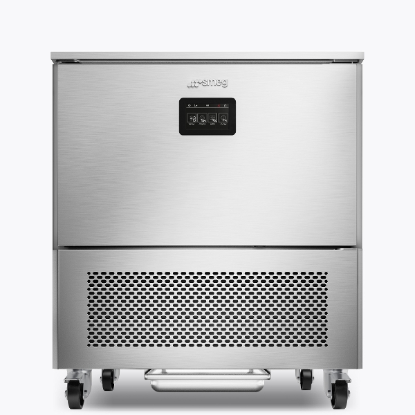 Professional blast chillers for canteens and catering