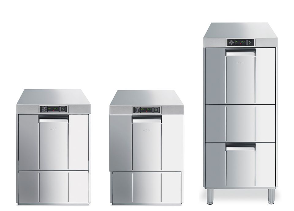 Range of SMEG professional dishwashers tailored for different kitchen needs and capacities