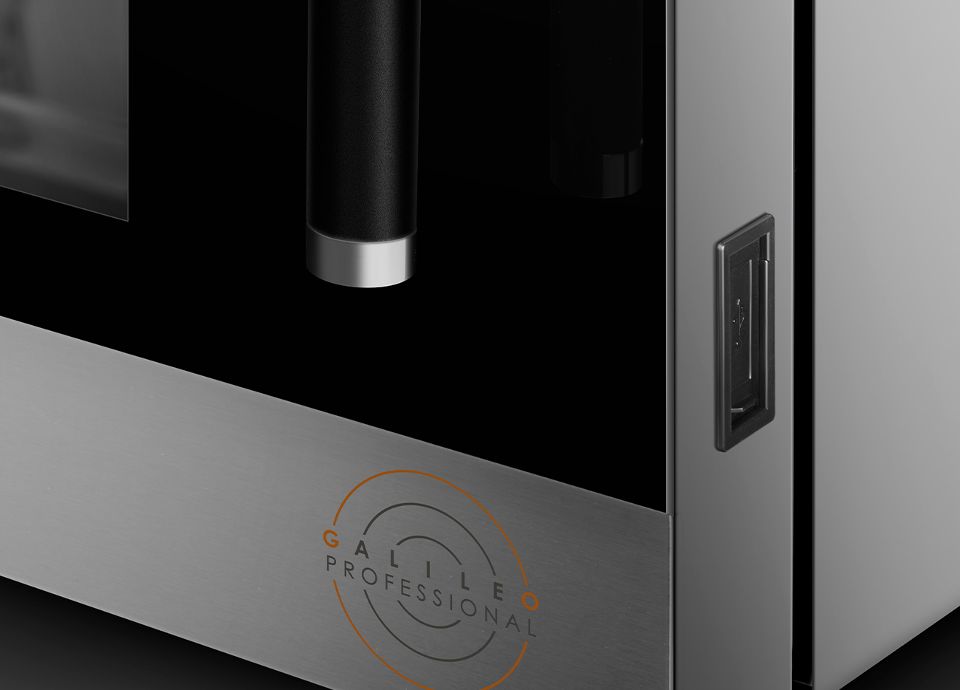 USB port on Smeg Professional Galielo Oven, strategically positioned for easy access to upload and update recipes