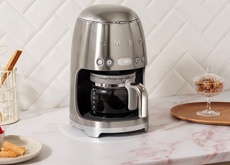 DCF02 filter coffee machine