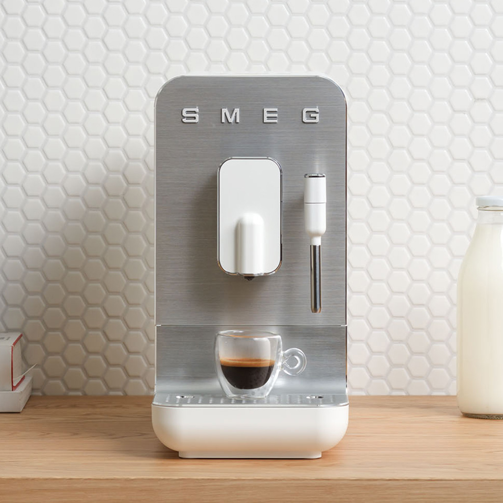 Kaffeevollautomat SMEG of Coffee | House Dampfdüse mit (BCC02) |