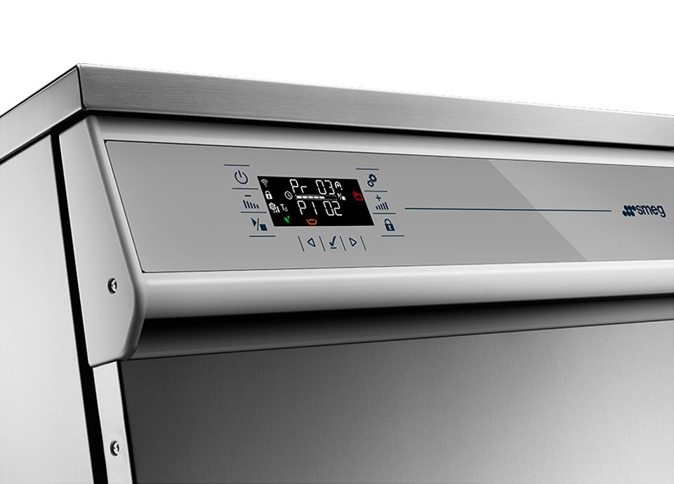 Lavavetreria Smeg - display touch a colori