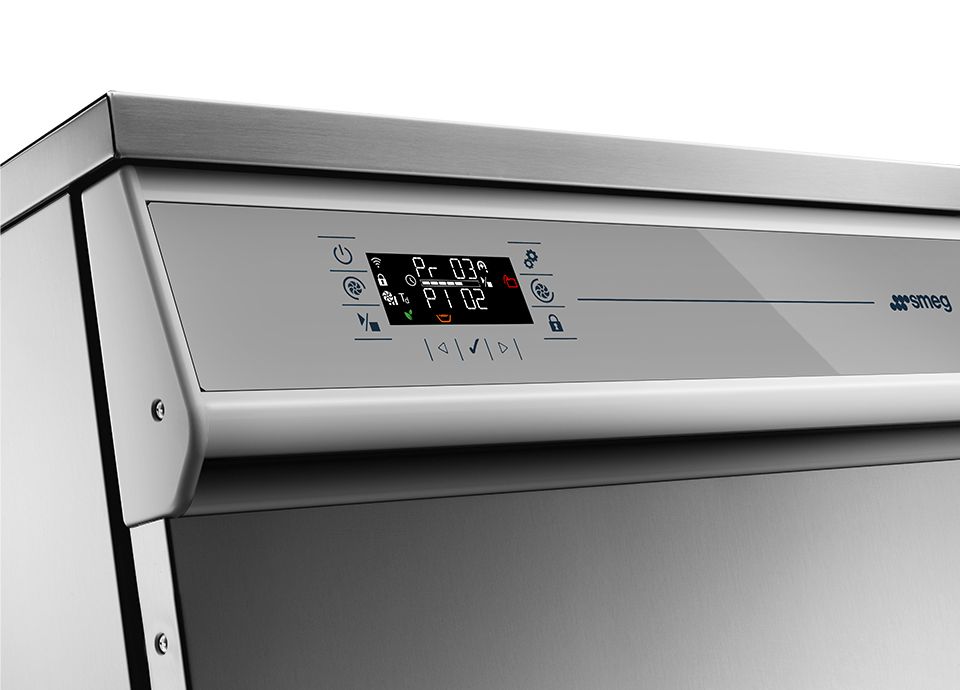 Lavavetreria Smeg - display touch a colori