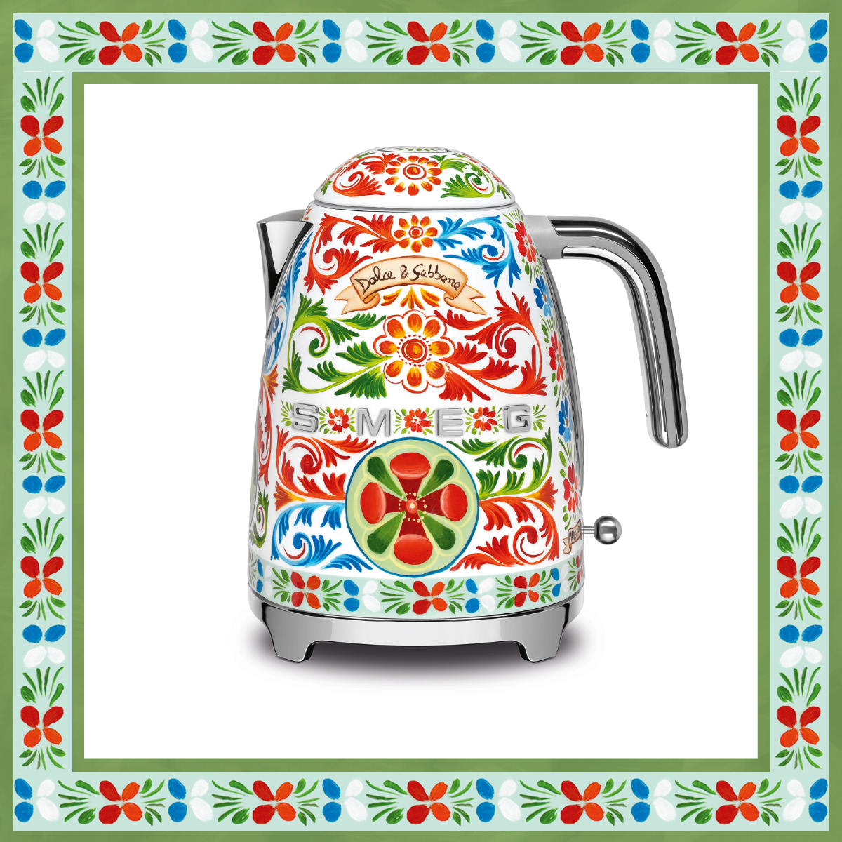 SMEG and Dolce&Gabbana Kettle