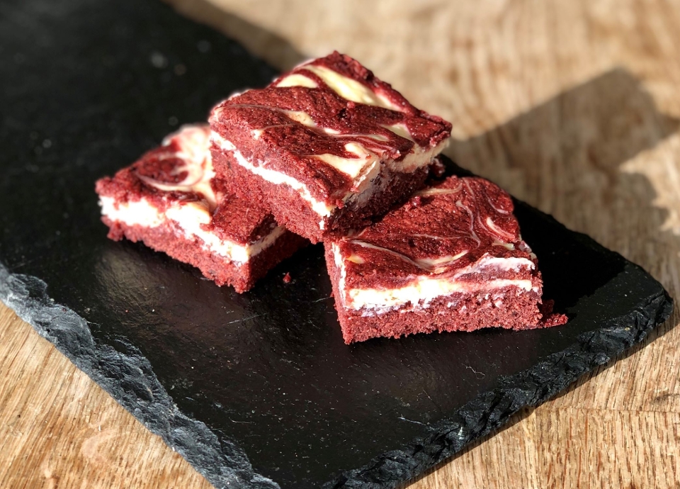 Receta Brownies de red velvet y cheescake