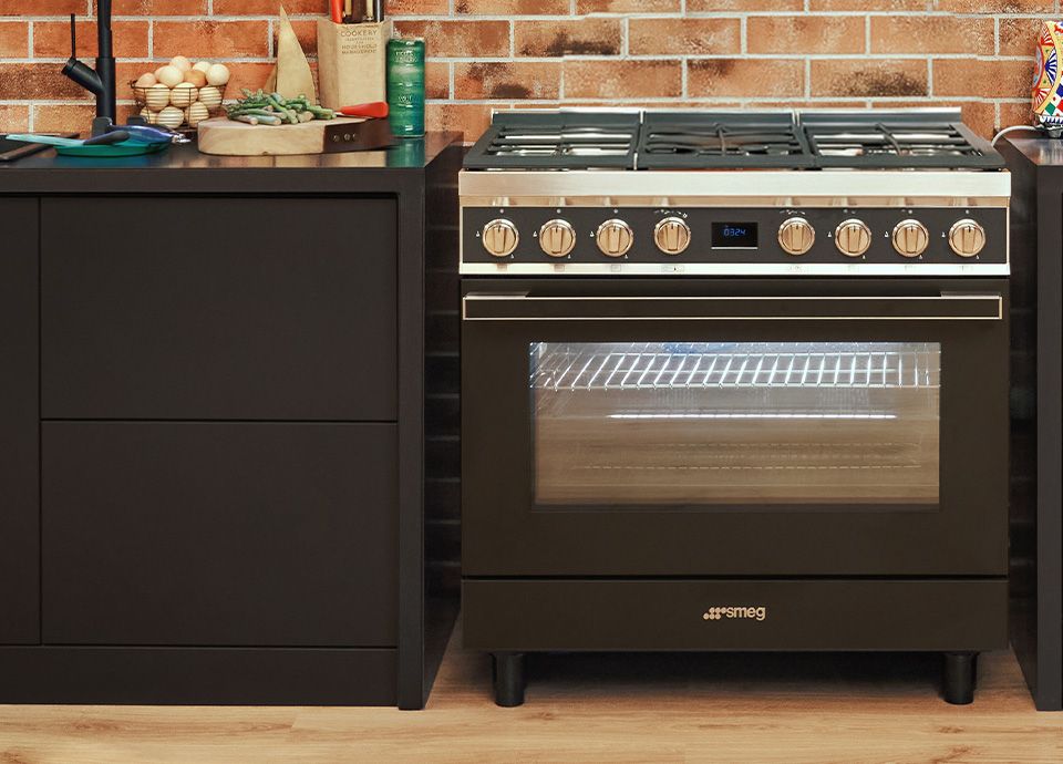 Portofino Freestanding Cooker in Black