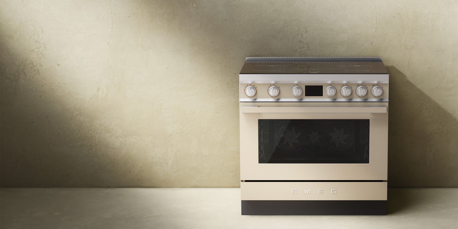 Portofino Freestanding Oven in Moonlight on neutral background