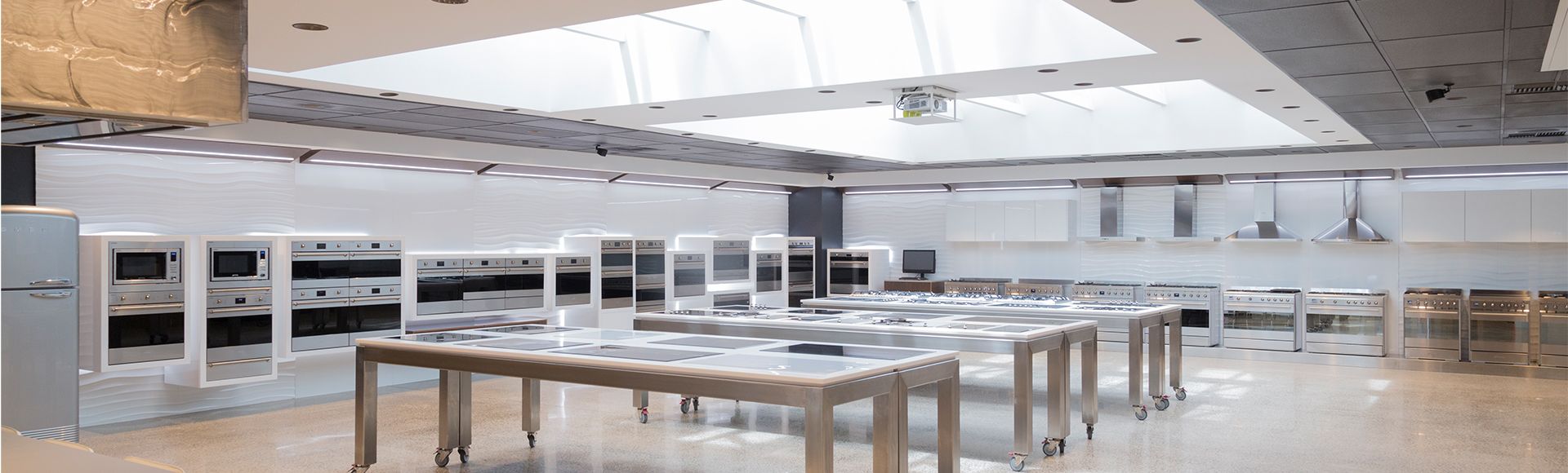 Welcome back ! Smeg Sydney and Melbourne showrooms reopen Monday 28th Feb