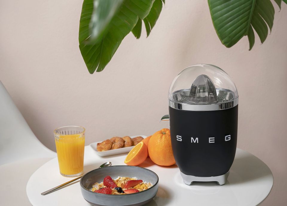 Smeg citrus juicer deals