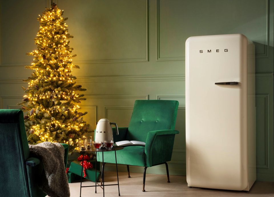 Découvrez la wishlist hautes en couleurs de SMEG pour Noël I SMEG FRANCE