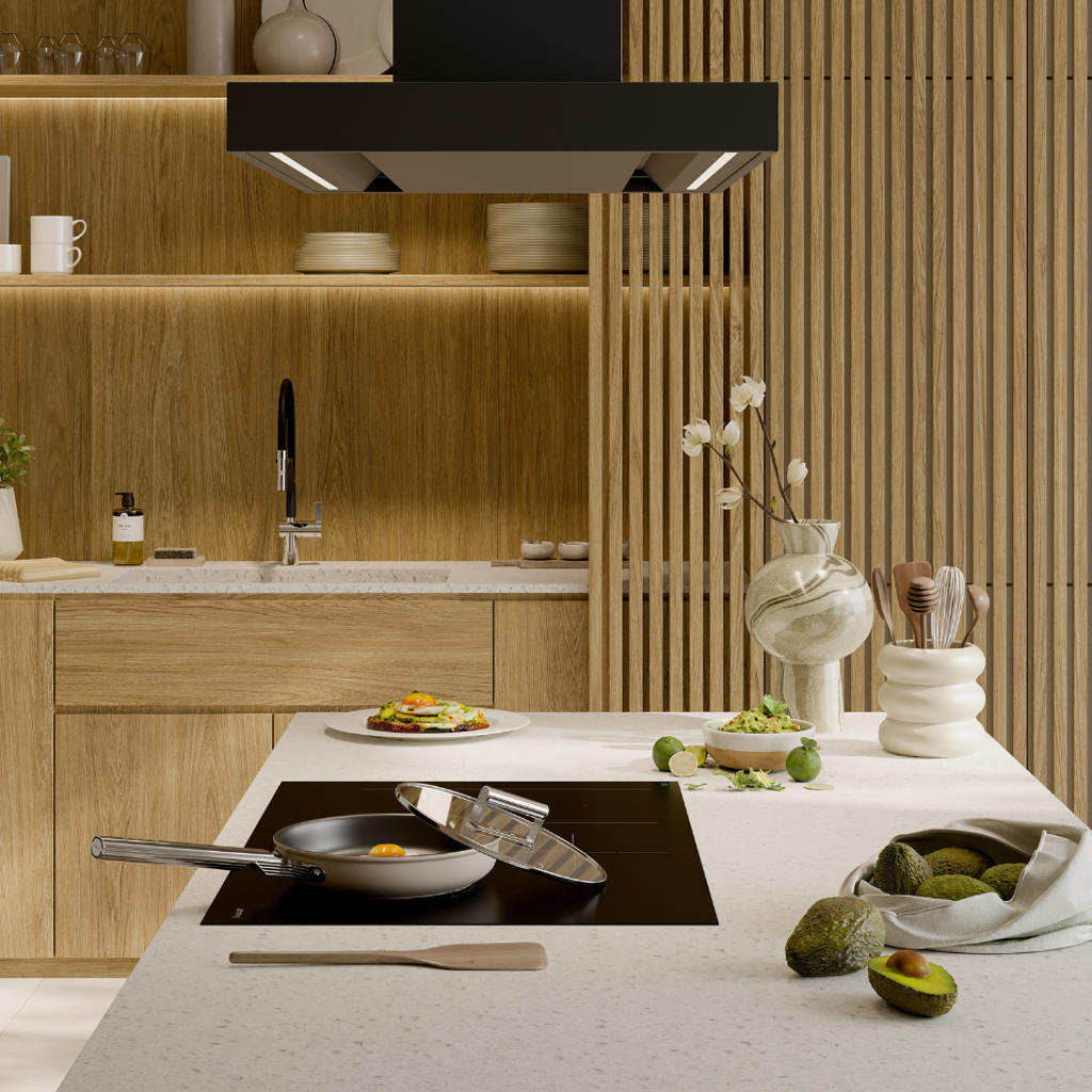 Achetez une table de cuisson à induction et recevez une batterie de cuisine gratuite.