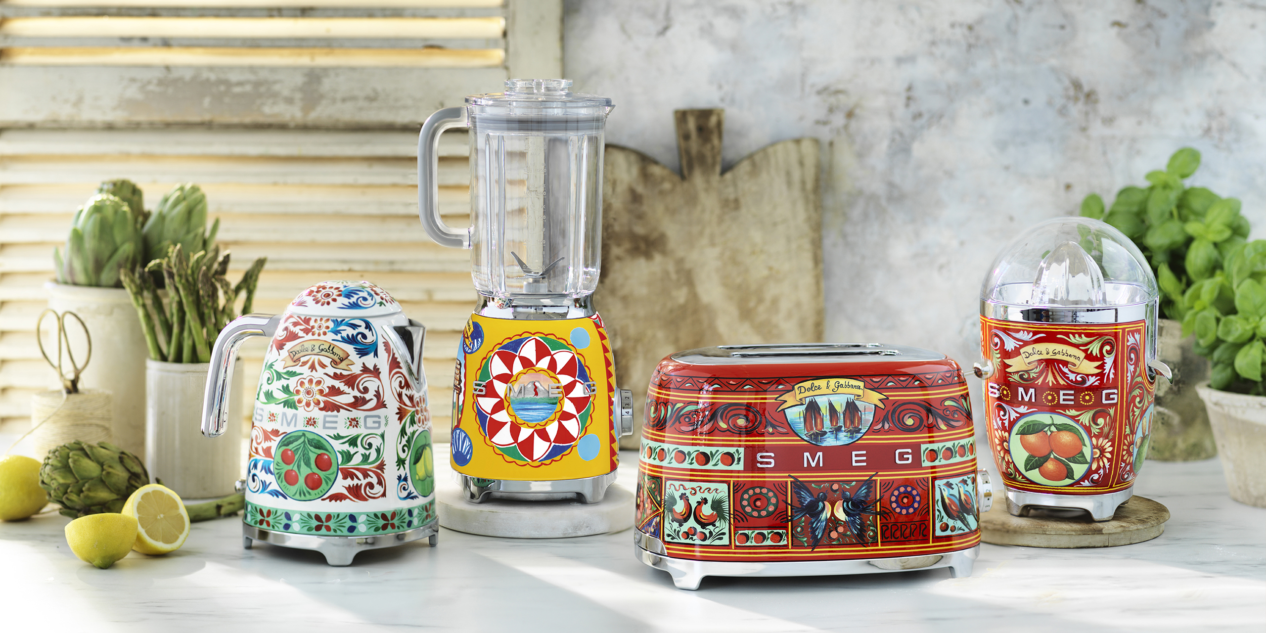 Smeg x Dolce & Gabbana Sicily Is My Love Electric Kettle