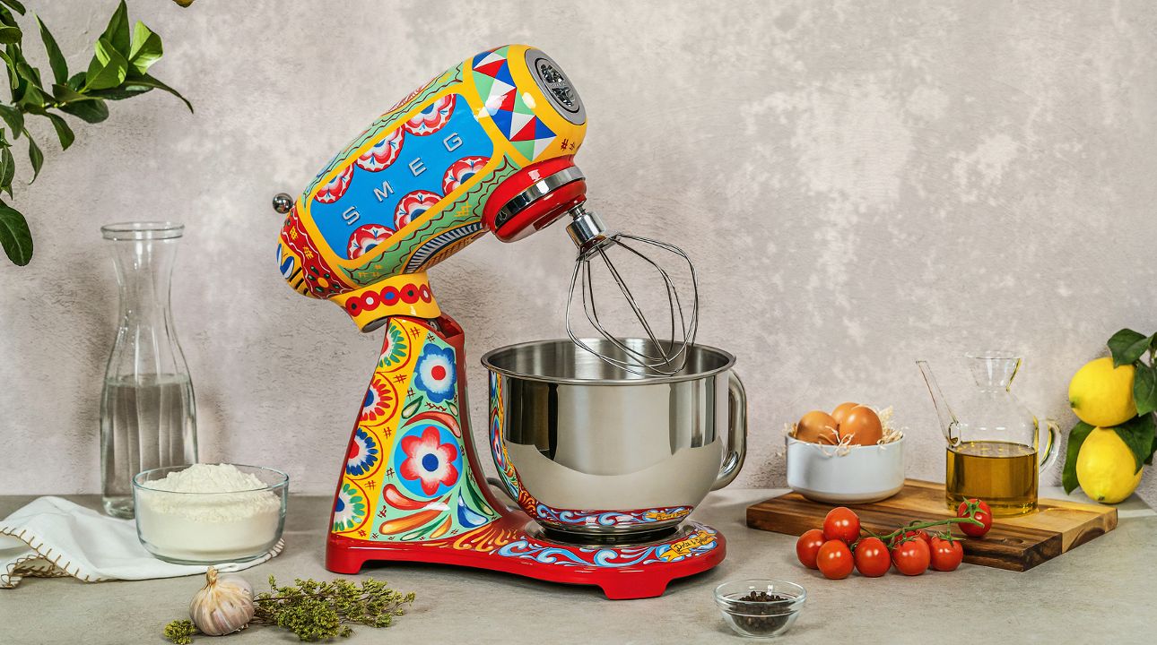 Robot sur socle SMF03DGEU