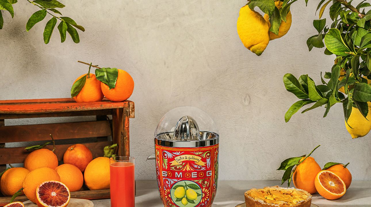 Citrus Juicer in D&G Sicily is my Love print with oranges and lemons