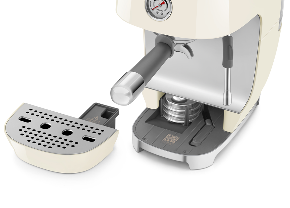 Machine à café Expresso ECF03CREU