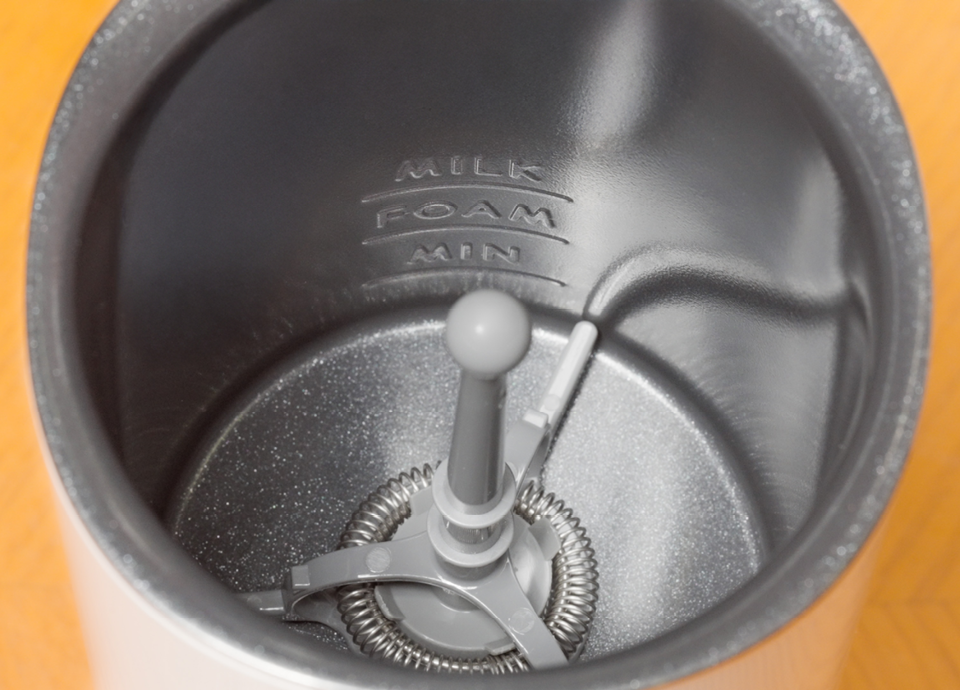 Mousseur à lait MFF02CREU