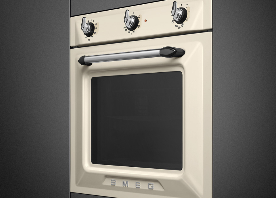 Fours Victoria Smeg