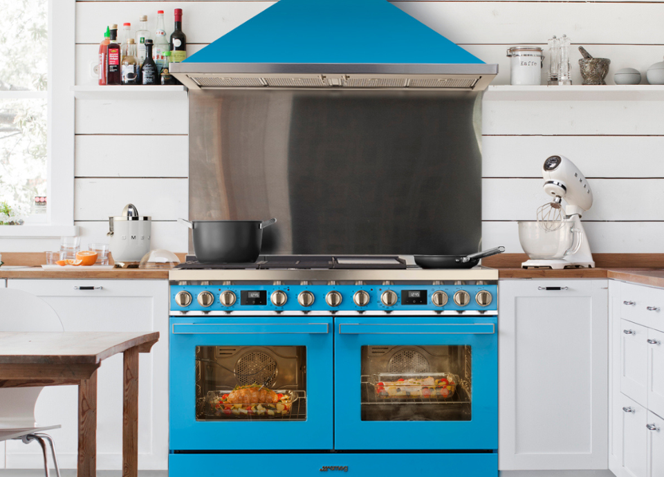 Piano de cuisson bleu