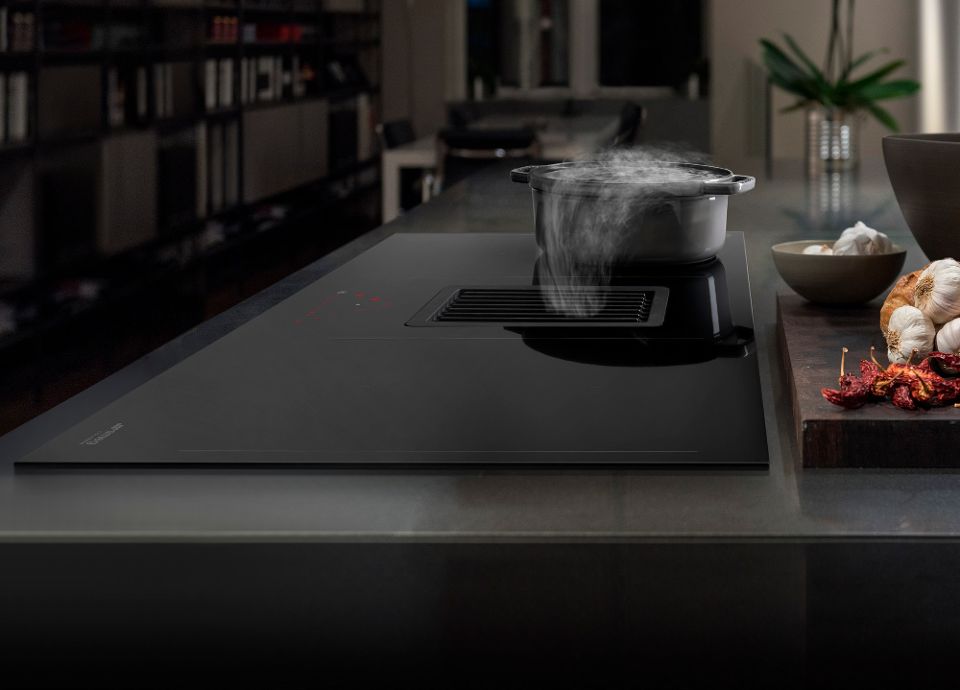 Table de cuisson avec hotte intégrée Smeg
