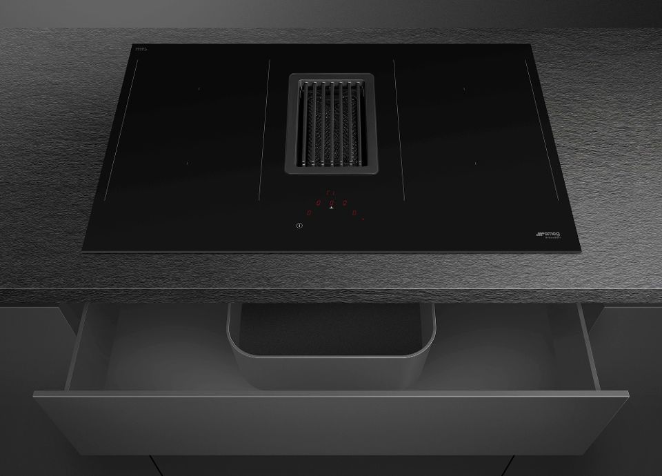 Table de cuisson avec hotte intégrée Smeg