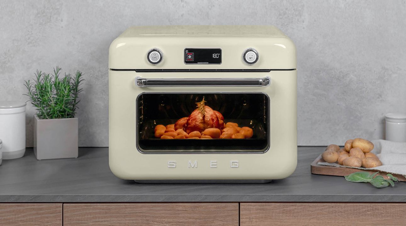 Mini four combiné vapeur SMEG