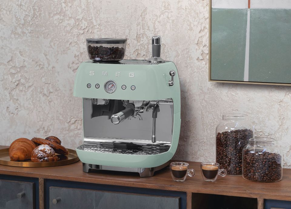 Les addicts au café avec SMEG !