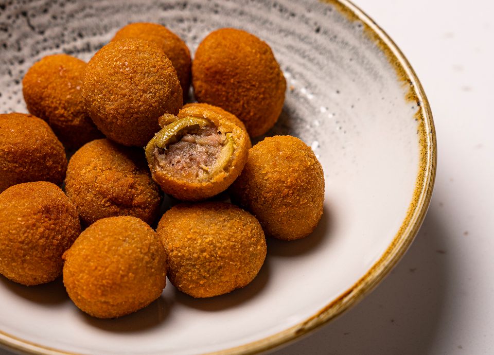 Olives All'ascolana par Denny Imbroisi | Recettes Smeg