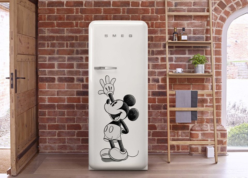 Réfrigérateur SMEG FAB28 Mickey Mouse en collaboration avec Disney