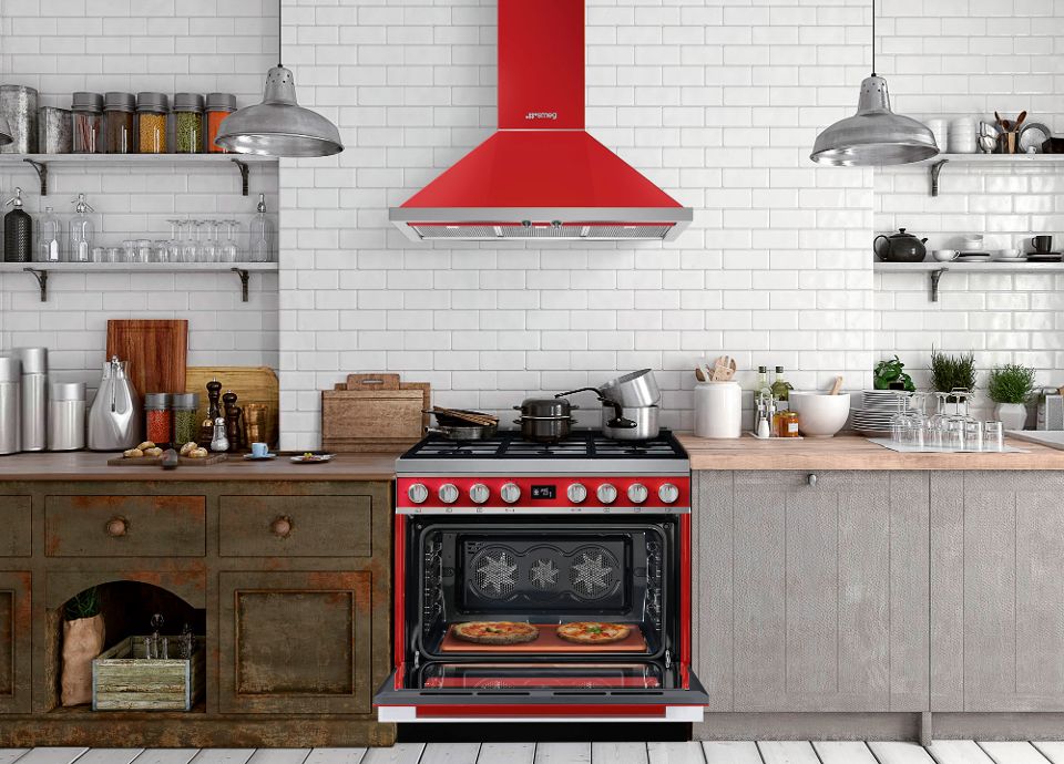 Les centres de cuisson rouges SMEG