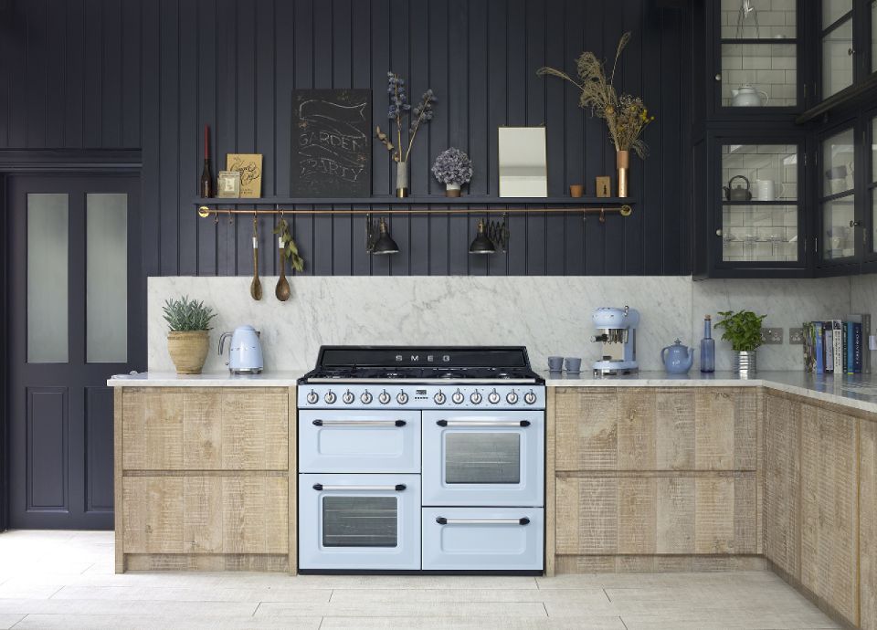 Les couleurs Pastel à l'honneur en décoration avec l'électroménager SMEG France