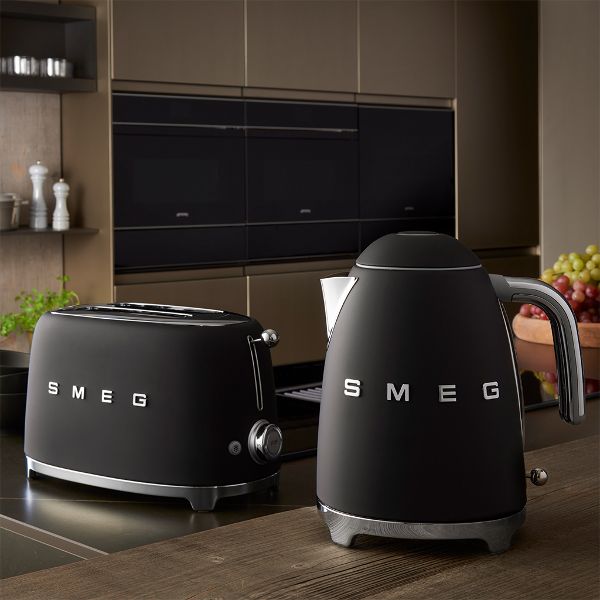 Petit électroménager finition mate Smeg