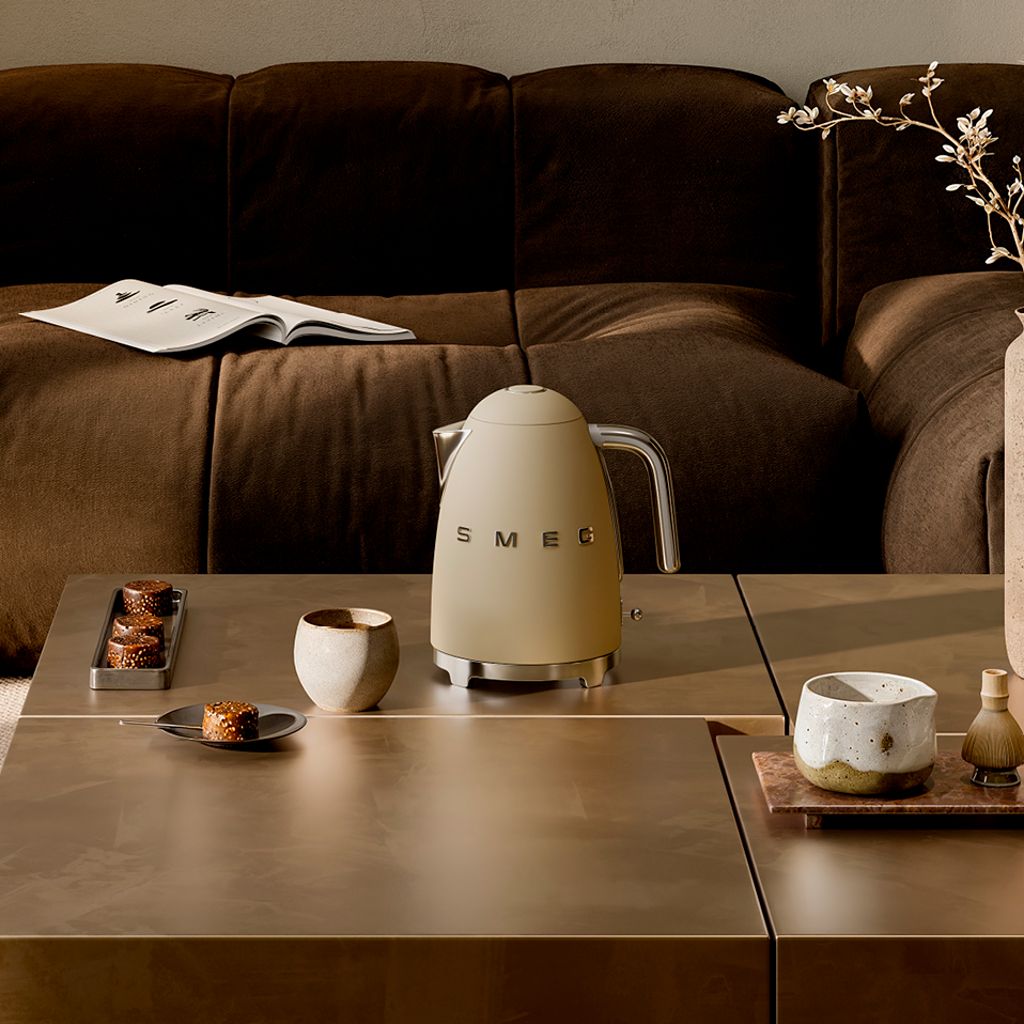 Un coffret de thé offert pour tout achat d'une bouilloire| Smeg France