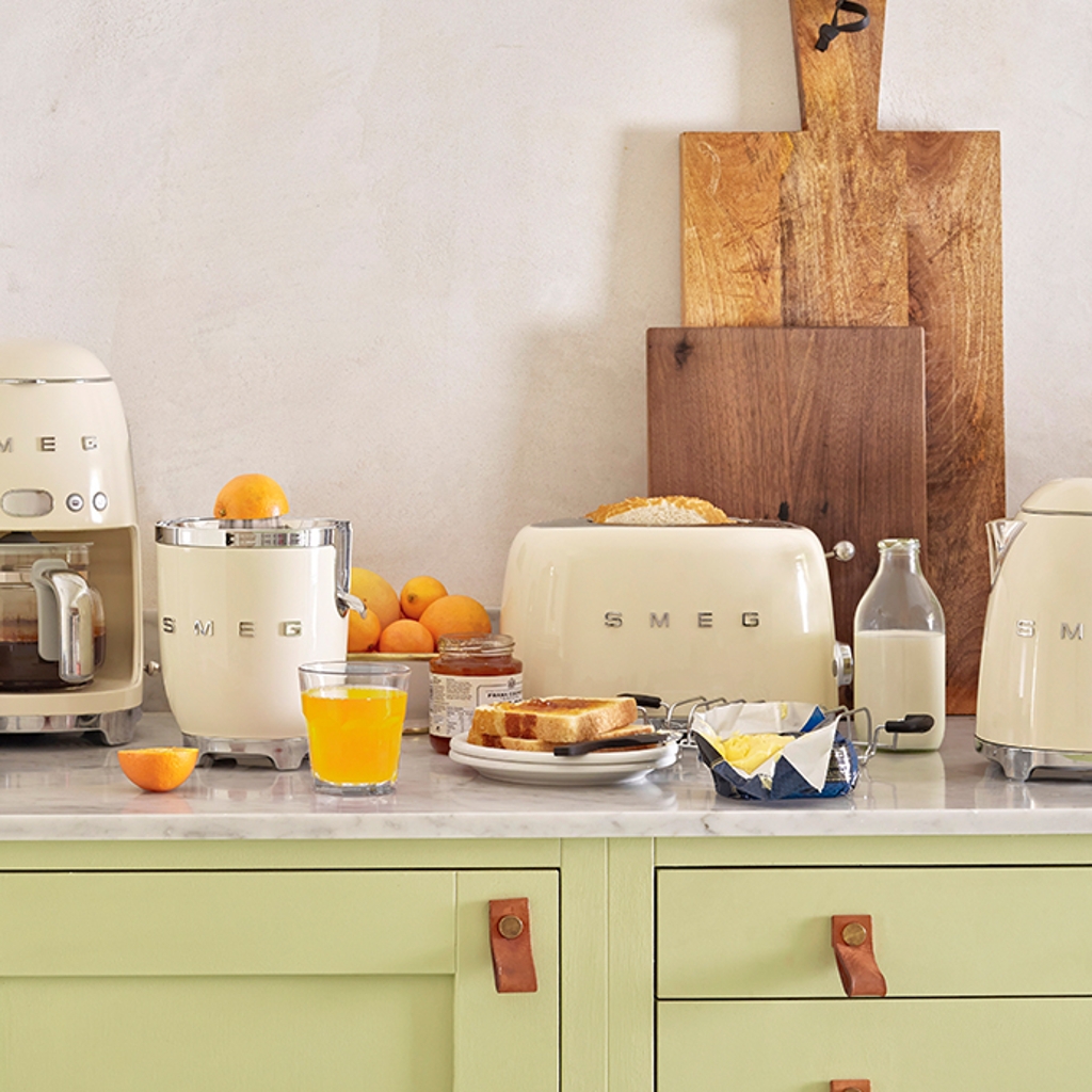 Sale Kleingeräte | Smeg AT