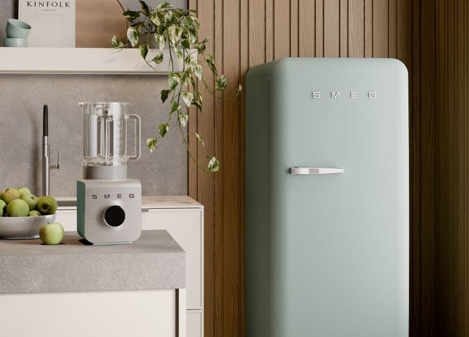 neue Siebträgermaschine Minipro von Smeg
