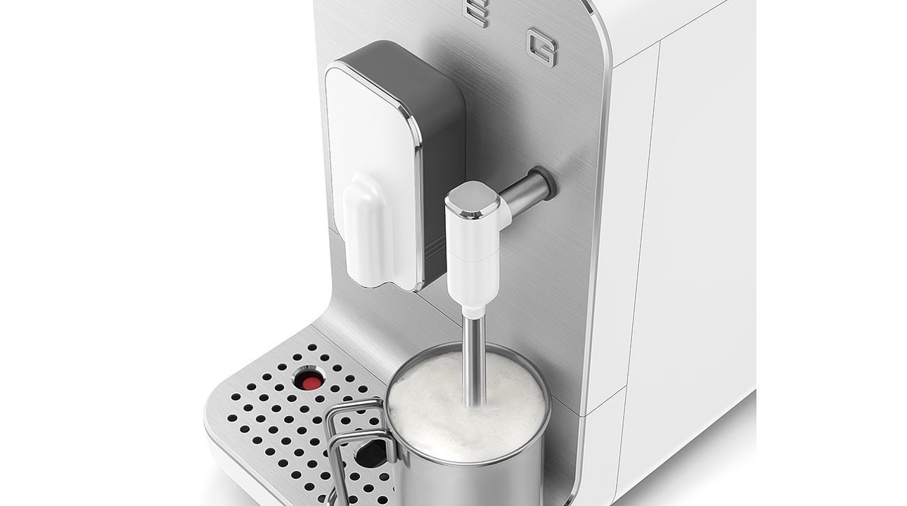 Espressomaschine Schwarz BCC02BLMEU | Smeg AT