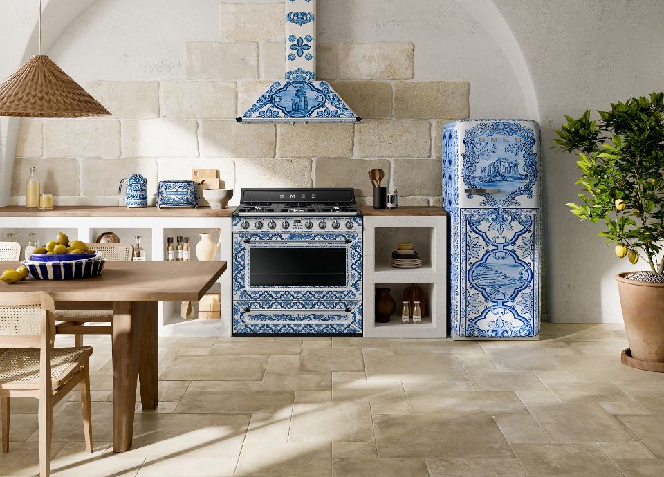 Blu mediterraneo kitchen set