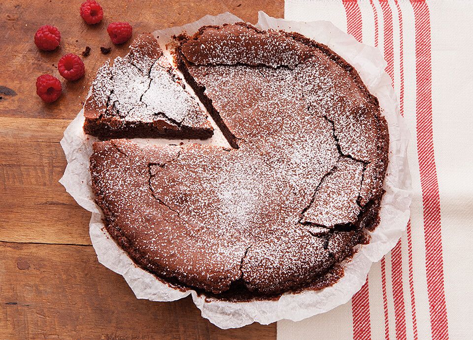 Συνταγή Κέικ μαύρης σοκολάτας - Smeg.gr