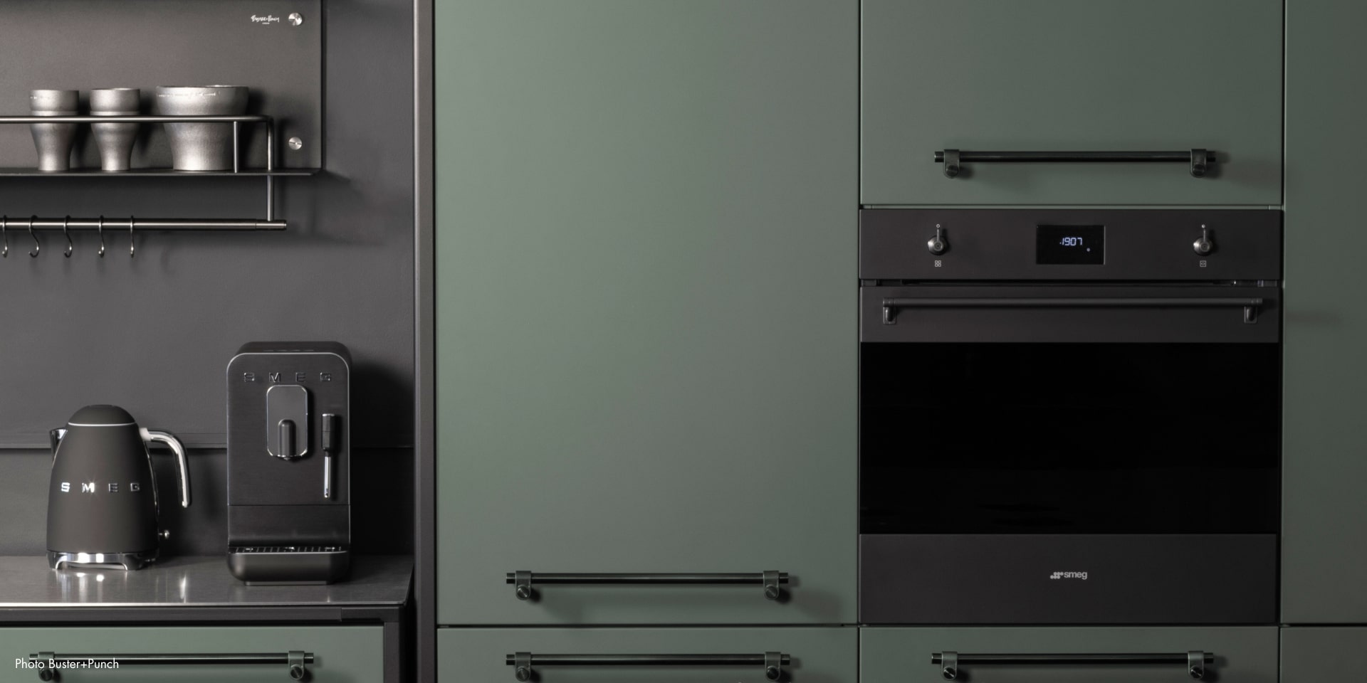 MATTE BLACK BY SMEG