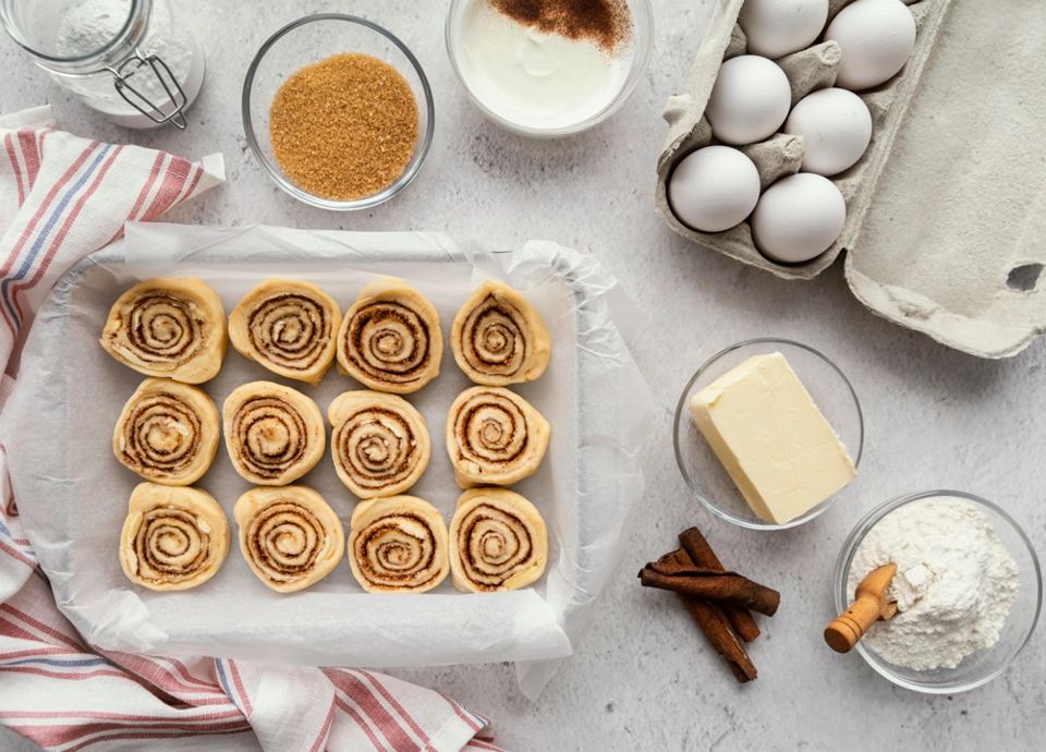 Cinnamon rolls