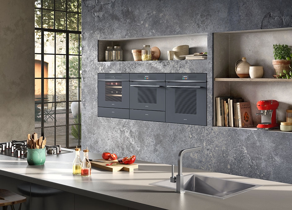 Smeg built in horizontally