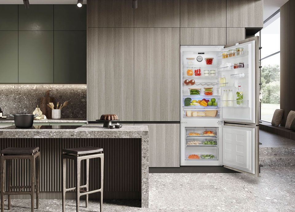 Smeg built shop in fridge