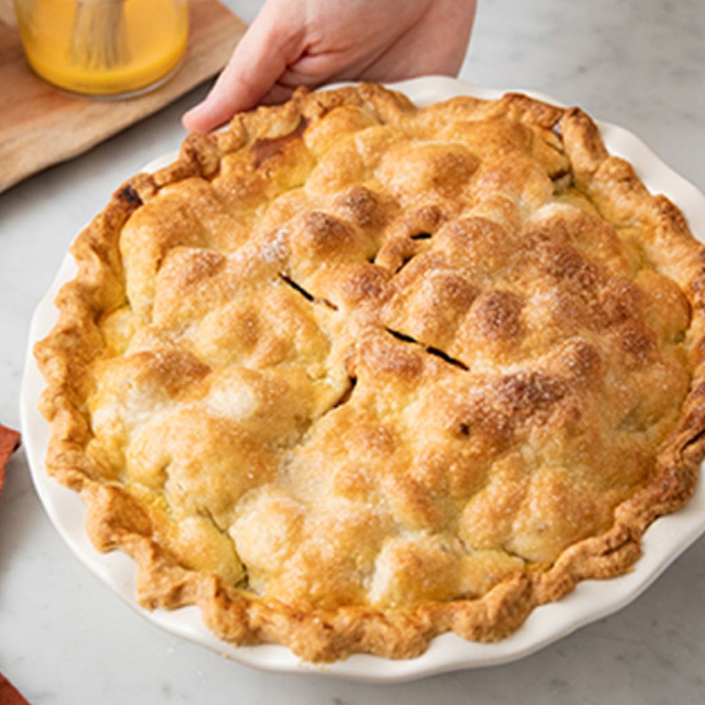 Amaretti Apple Pie