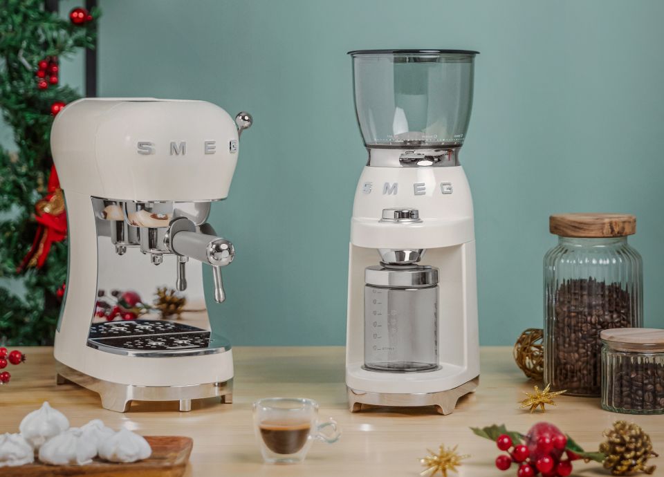 Regala Gama Café Smeg