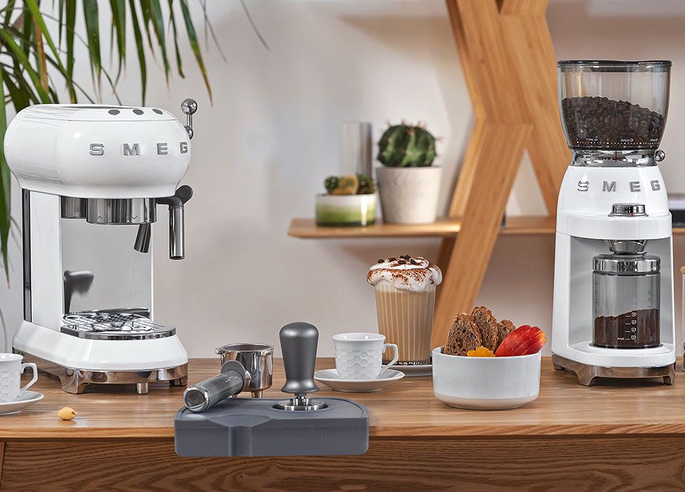 Smeg Coffee Machine White atelieryuwa.ciao.jp