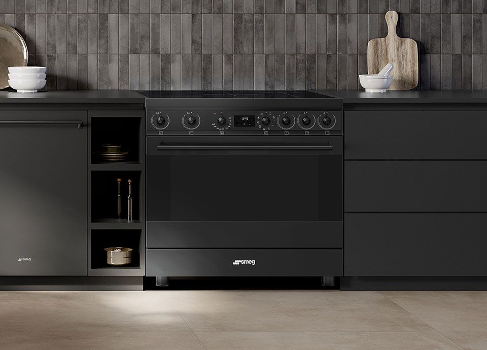 ELEGANCE AT ITS FINEST: THE COOKER