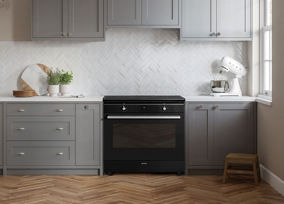 Single oven