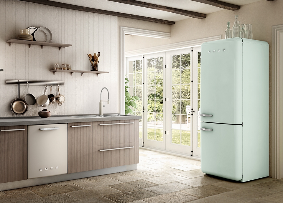 Smeg discount large refrigerator