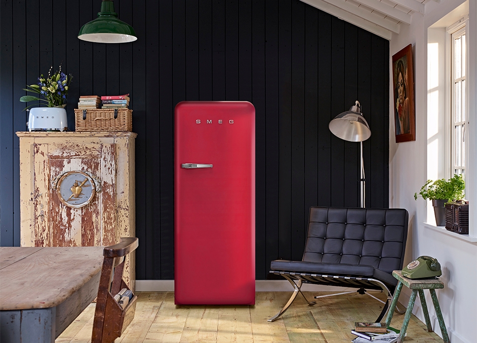 Slim smeg sales fridge freezer